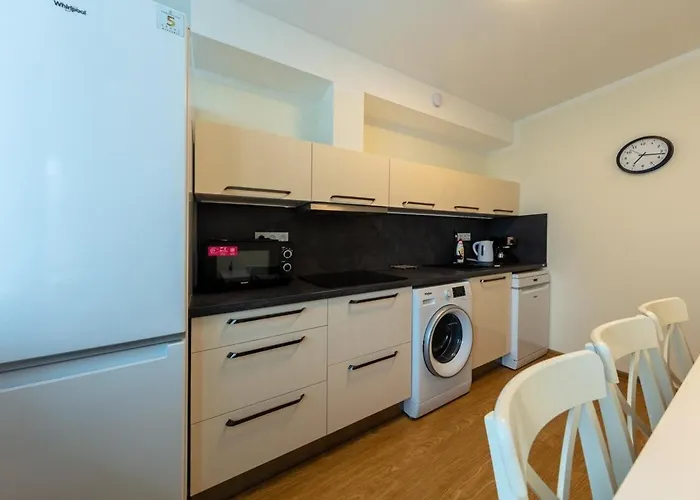 Large Apartment Prosek - Your Second Home!