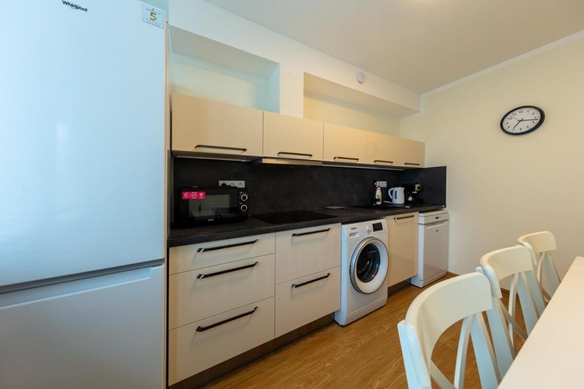 Large Prosek - Your Second Home! Appartamento *